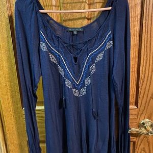 Navy blue long sleeve top